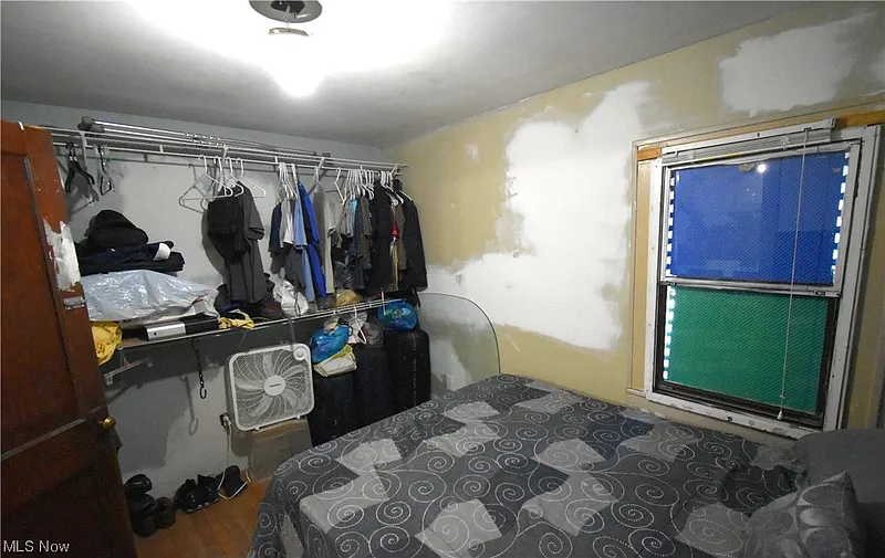 Thumbnail 12