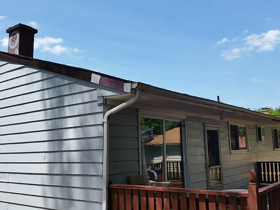5th image of 1754 Benjamin Ave NE