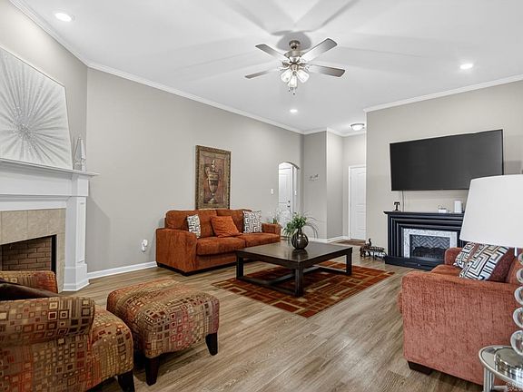 3rd image of 5455 Heritage Valley Dr