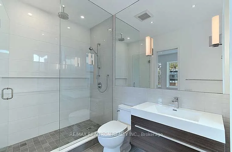 69 Brunswick Ave #2 — Photo 8