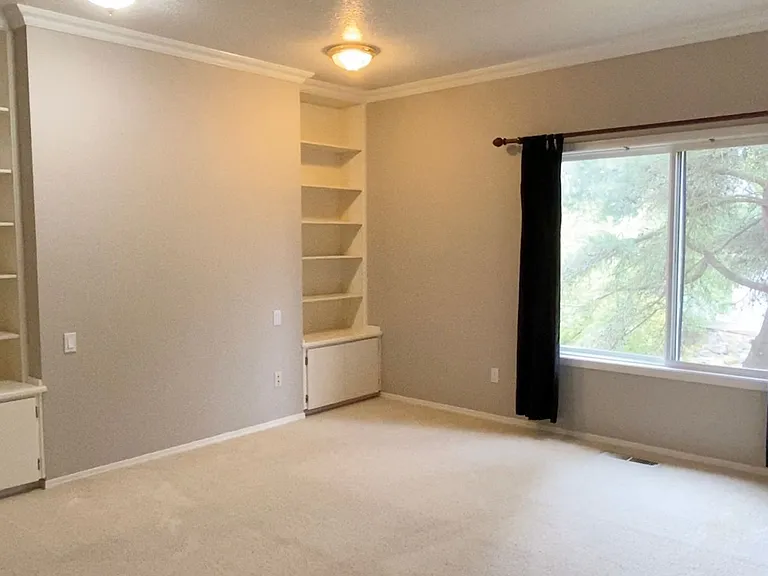 14241 NW Lakeshore Ct — Photo 14