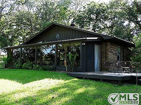 1st image of 11285 W Lake Dr