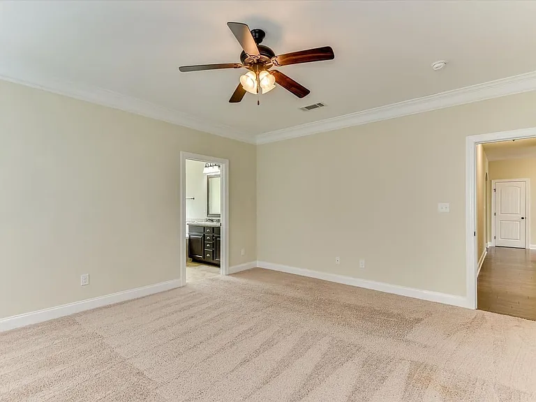 4215 Windslow Dr — Photo 35