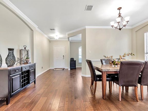5th image of 4236 Elmgreen Dr