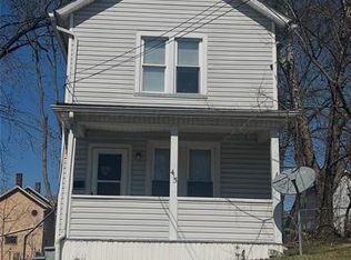 415 Meek St, Sharon, PA