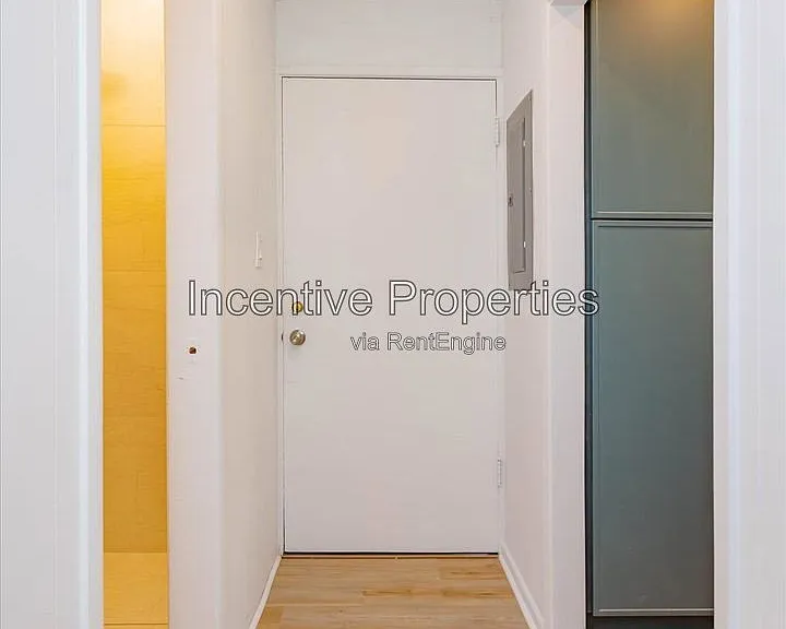 816 Putnam Ave — Photo 4