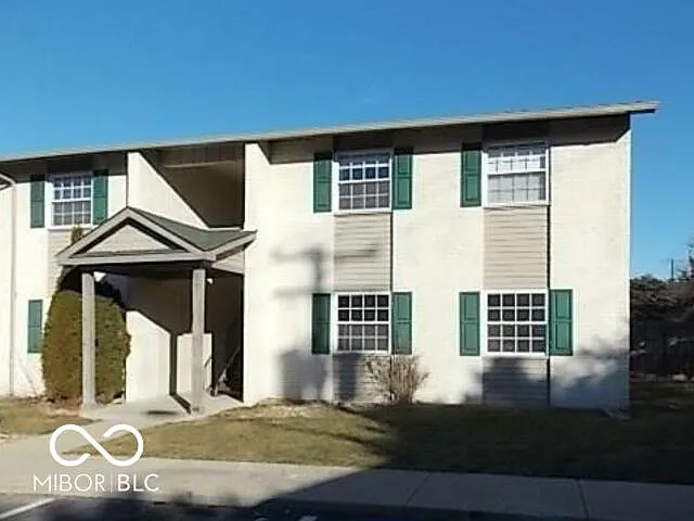 47 Port Sylvia Dr — Photo 1