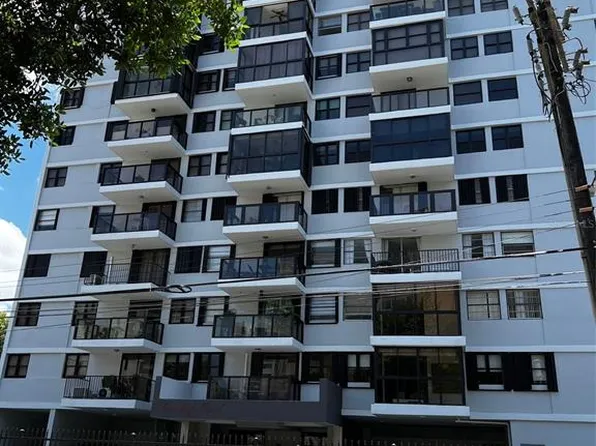 1700 McLeary St #1804, San Juan, PR 00907