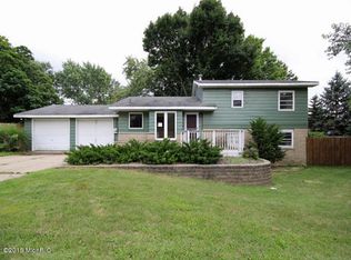1129 Romence Rd, Portage, MI 49024