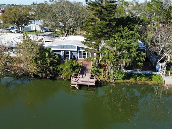 10952 61st Ave, Seminole, FL 33772