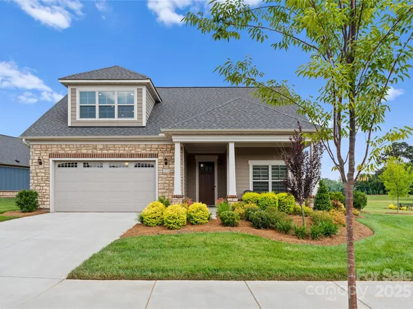 15126 Sustar Farm Dr #36, Matthews, NC 28105