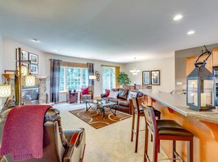 N172W19931 Crestview Dr, Jackson, WI 53037