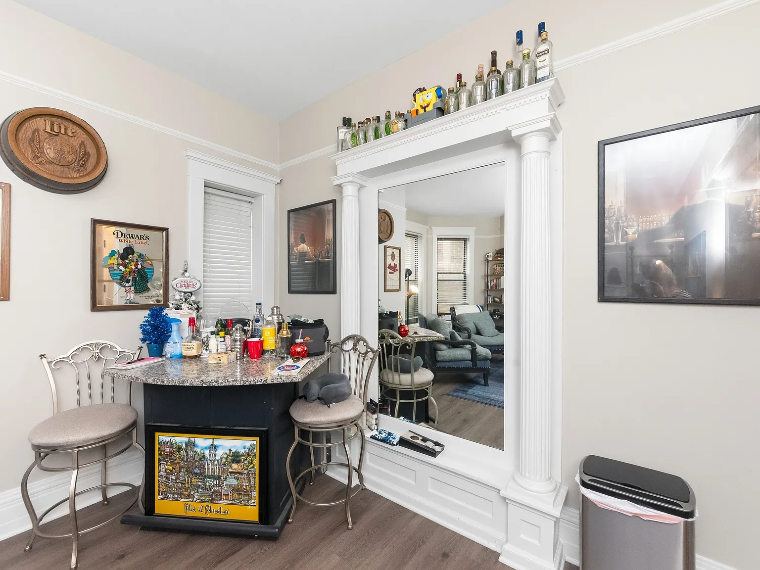 3 bed, 3.0 bath, 1800 sqft, $4,200 — Photo 3