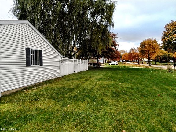 3rd image of 10337 Belleau Dr