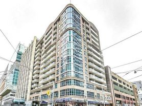 105 Victoria St