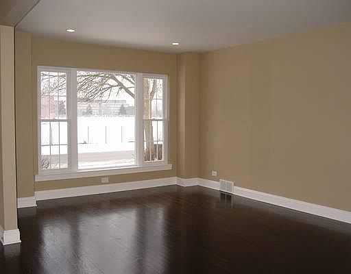 3rd image of 7414 W Everell Ave