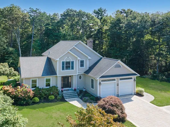 3 Timberledge Ln, Mattapoisett, MA 02739