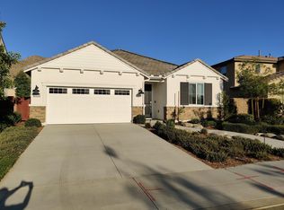 27556 Kobuk Valley Dr, Winchester, CA 92596