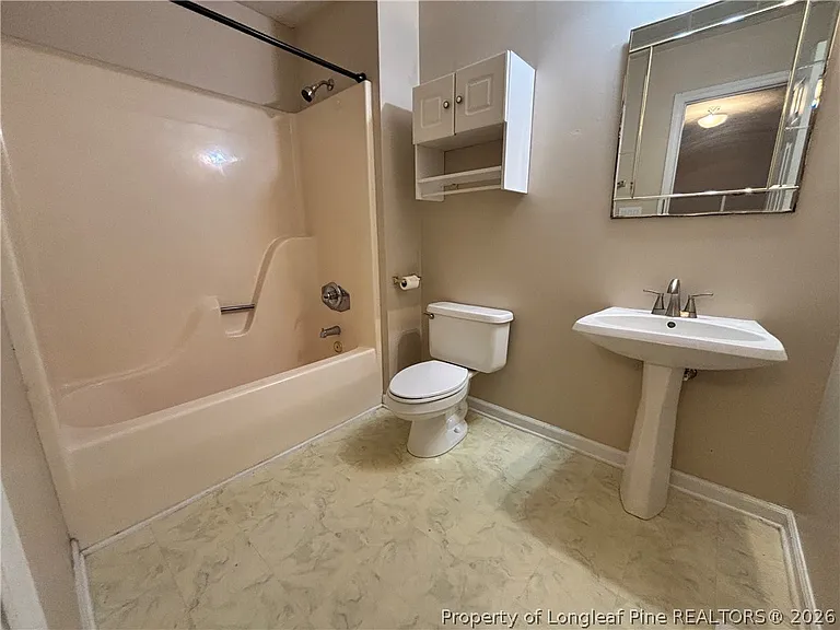 3024 Coachway Dr — Photo 15