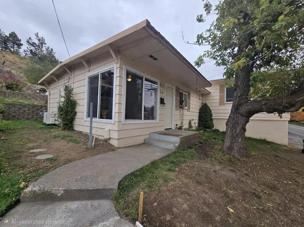 318 Riverside Dr, Klamath Falls, OR 97601