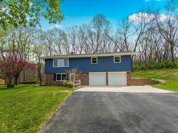 1870 Sand Ridge Ct