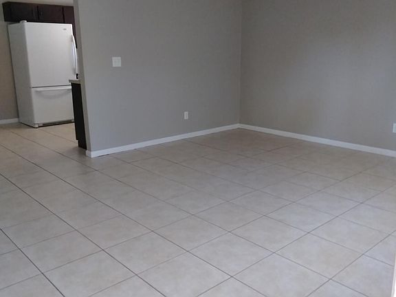 4th image of 2471 Jetske Cir APT A
