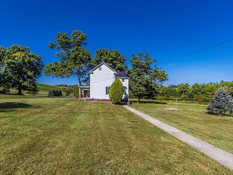 13634 Glissans Mill Rd — Photo 45
