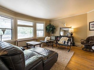 930 Laurel Ave APT 1, Saint Paul, MN 55104