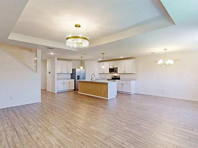 4536 Benham Dr — Photo 7