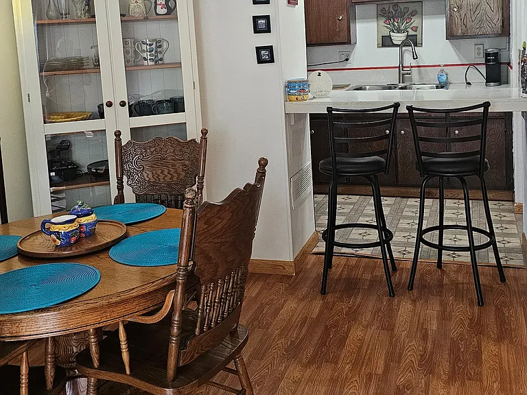 1645 Emerald St #1A — Photo 3