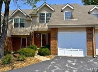 1021 Alpine Ridge Dr, Ballwin, MO 63021