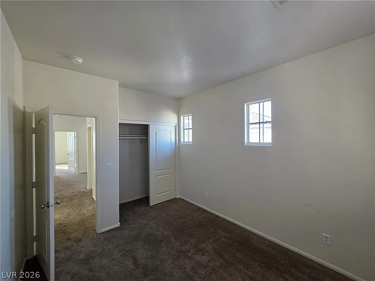731 Emerald Idol Pl — Photo 46