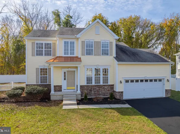 23 Homestead Dr, Pemberton, NJ 08068