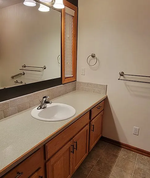 3719 E Thrush Ln — Photo 16