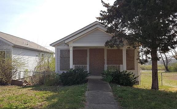 2nd image of 2112 Edmund Ave
