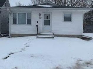 1009 N Harrison St, Litchfield, IL 62056