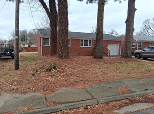 946 Center Ave, Newport News, VA 23605