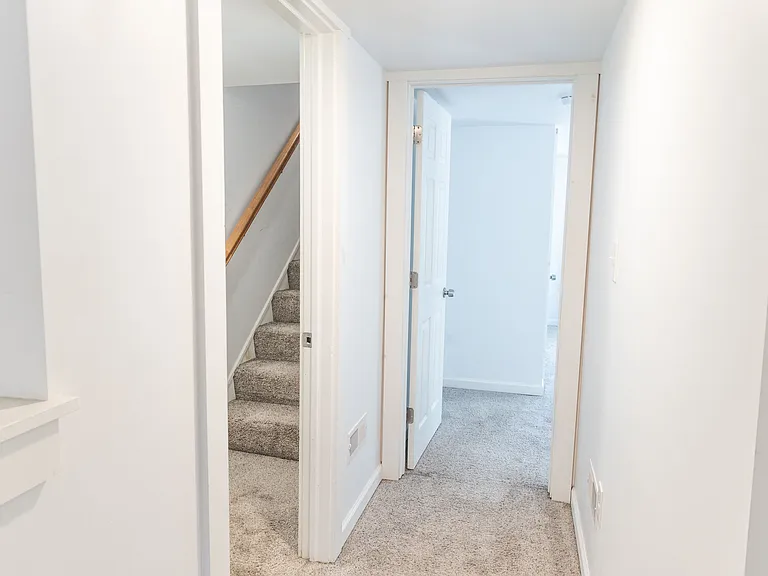 303 E Main St — Photo 22