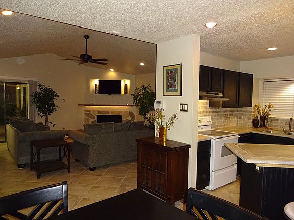 5th image of 9426 Valley Way Dr
