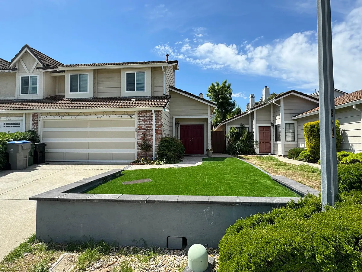 Building Photo - 7335 Martwood Way