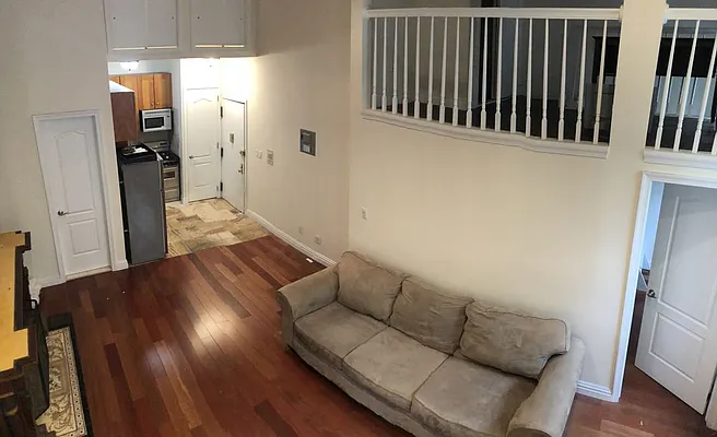 Rented by Your Vanity Realty | media 18