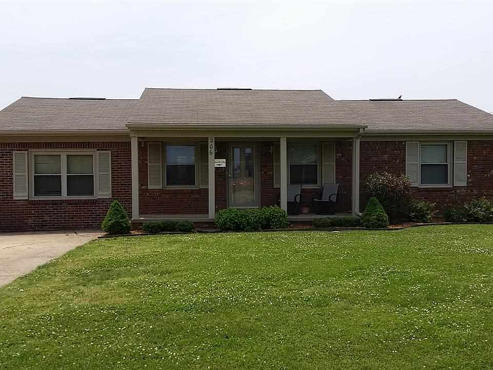 1st image of 206 Macedonia St