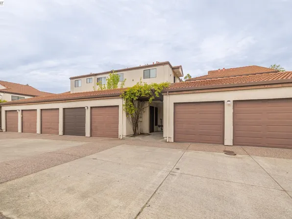 21103 Gary Dr APT 318A, Hayward, CA 94546