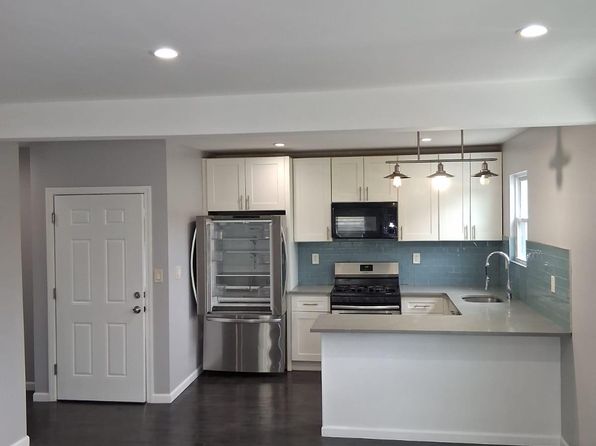 173 Washington St FLOOR 2
