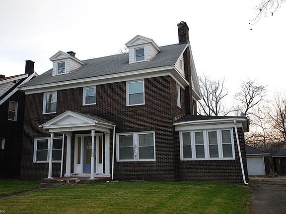 2nd image of 1915 Ohio Ave