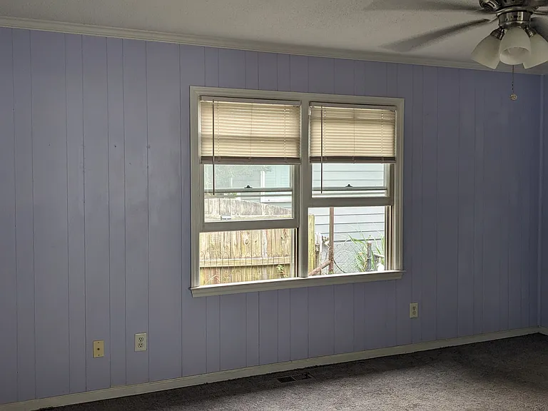 705 New Rd — Photo 16