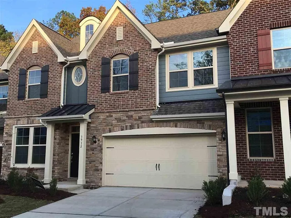 3912 Valley Side Ct