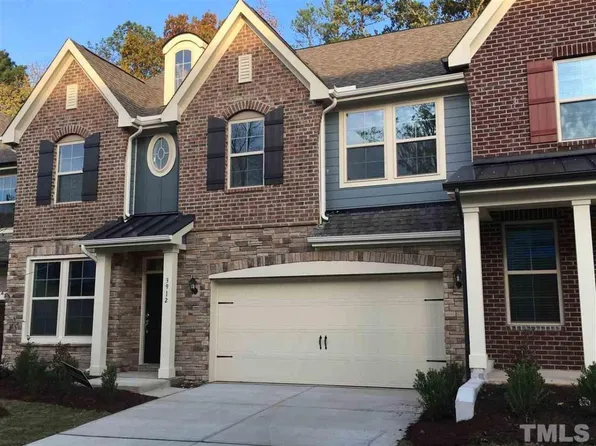 3912 Valley Side Ct, Cary, NC 27519