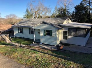 107 Albany Rd, Oak Ridge, TN 37830