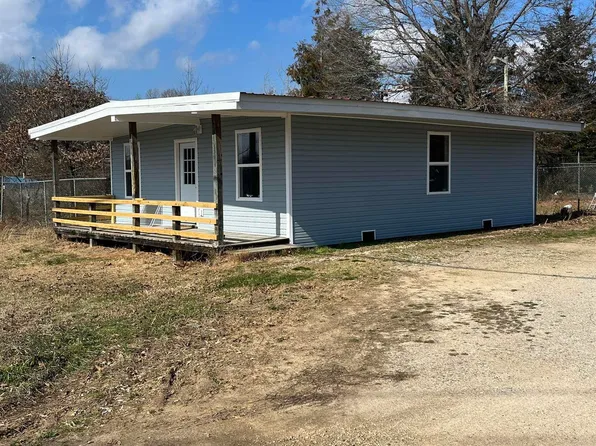 624 N Main St, Salem, AR 72576